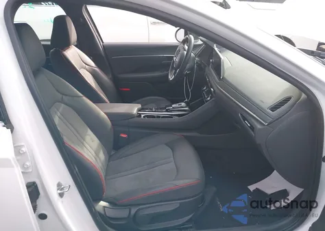 2022 Hyundai Sonata Sel Plus z USA, uszkodzony, nr VIN KMHL44J24NA235457